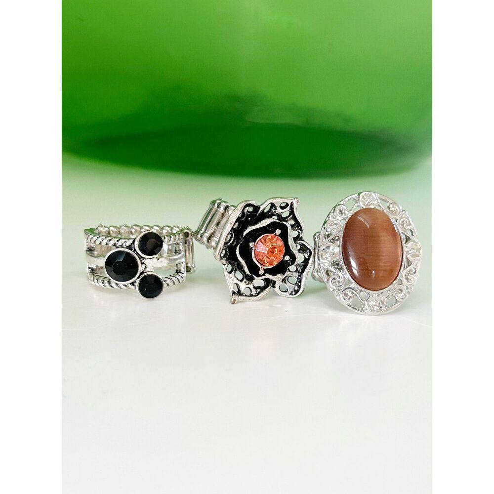 Vintage lot of 3 fashion rhinestone silver tone stretch rings Flower Oval Cab